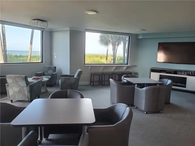 $5,000 | 1050 Longboat Club Road, Unit 502, Longboat Key, FL 34228