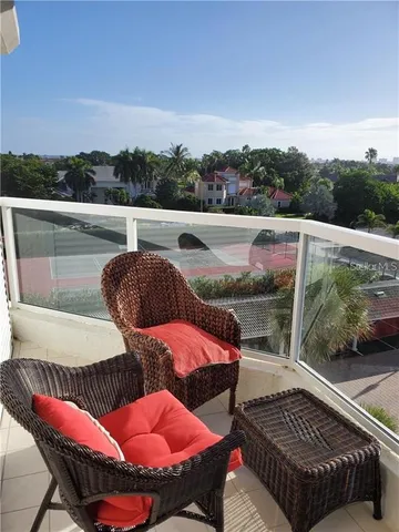 $5,000 | 1050 Longboat Club Road, Unit 502, Longboat Key, FL 34228