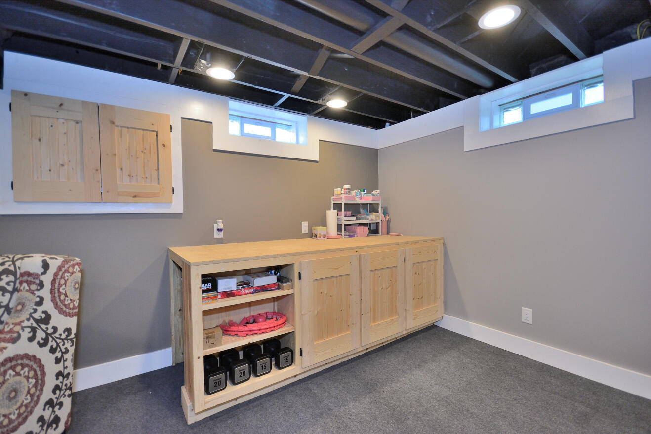 4635 South 50th Street Greenfield, WI 53220 - Photo 22 of 31 LOWER REC