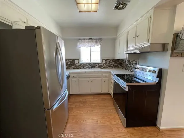 $1,800 | 43353 Acacia E Avenue, Hemet, CA 92544