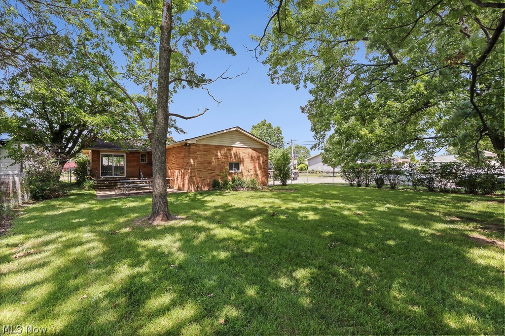 6115 Fry Road Brook Park, OH 44142 - Photo 40 of 42