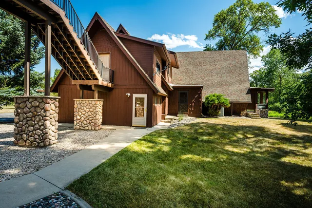 $1,695,000 | 696 Big Goose Road, Sheridan, WY 82801