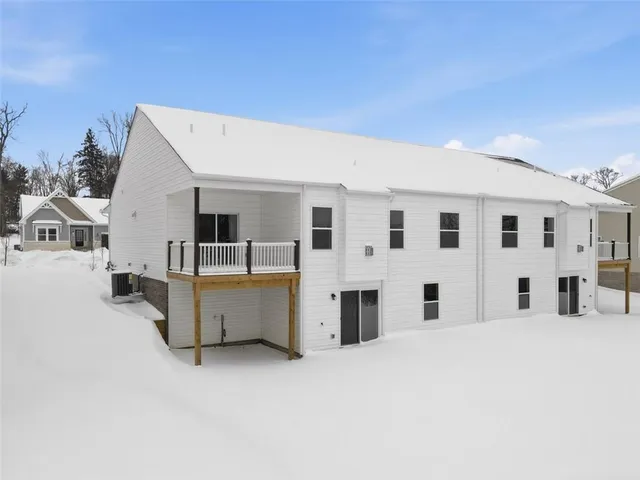 $489,990 | 2724 Marra Drive, Gibsonia, PA 15044