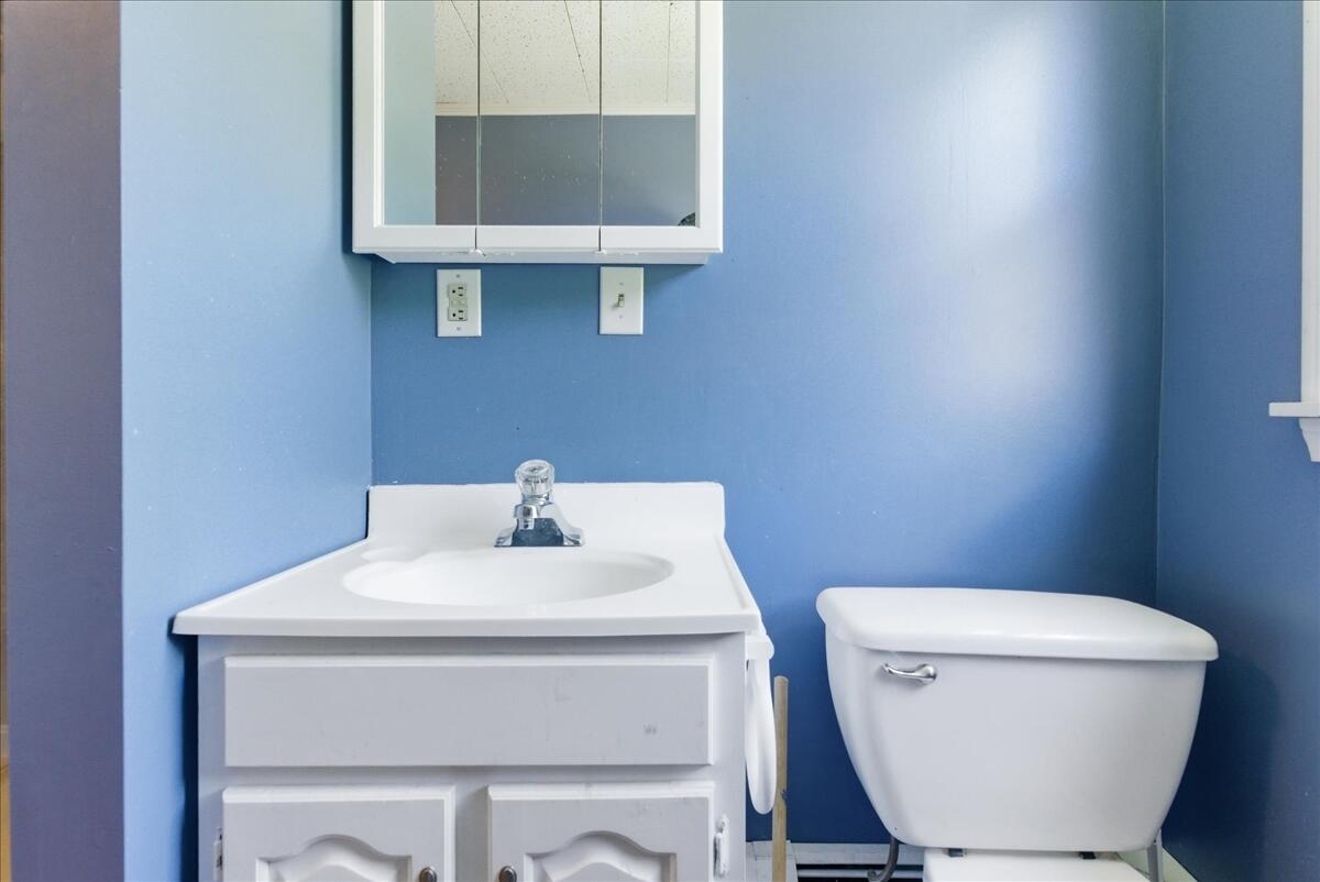 180 Bremen Road Waldoboro, ME 04572 - Photo 51 of 62 54-DSC03046