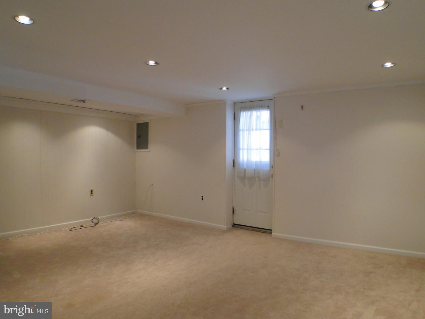 4204 Telford Road Philadelphia, PA 19154 - Photo 19 of 25 Gallery Image 19