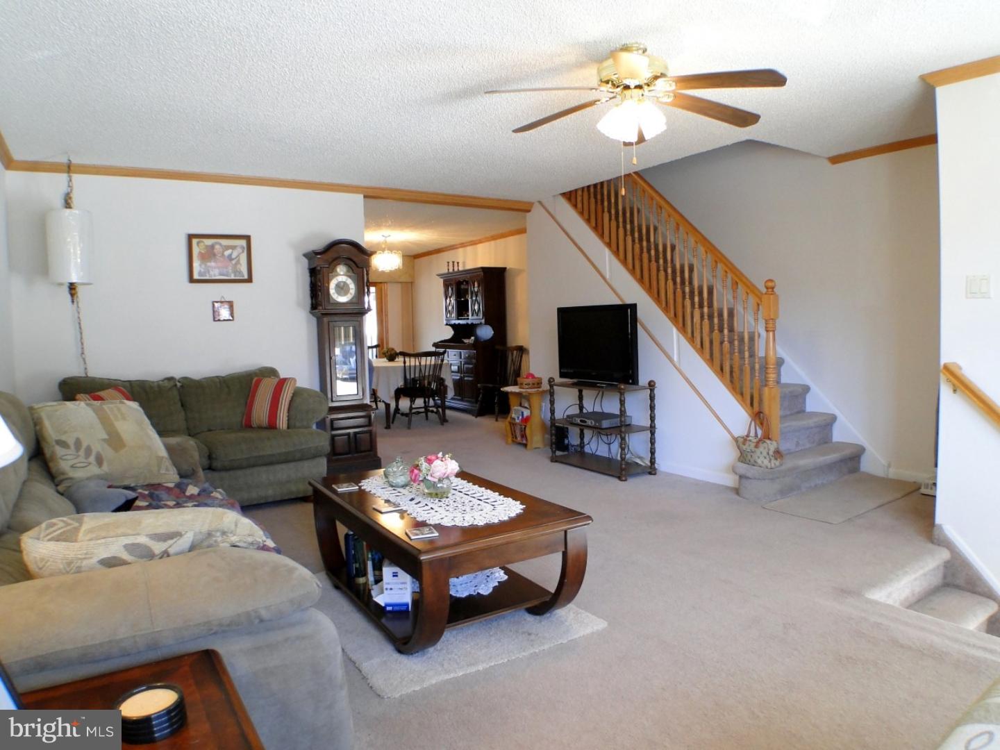 4204 Telford Road Philadelphia, PA 19154 - Photo 4 of 25 Gallery Image 4