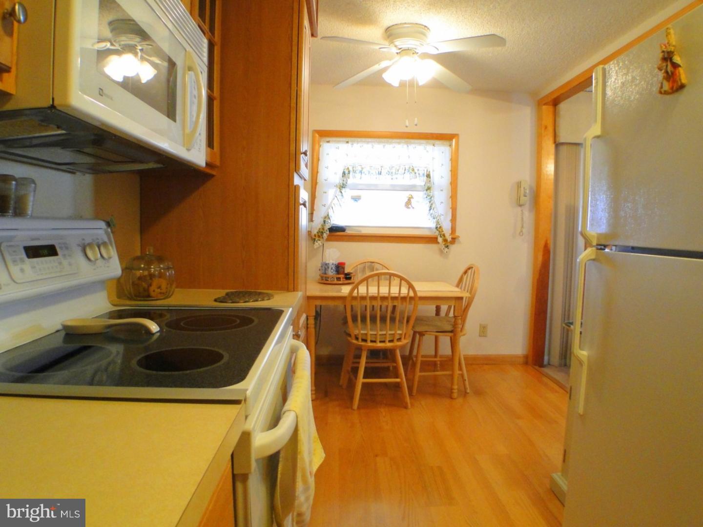 4204 Telford Road Philadelphia, PA 19154 - Photo 8 of 25 Gallery Image 8