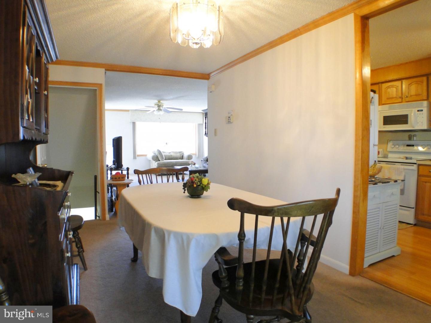 4204 Telford Road Philadelphia, PA 19154 - Photo 9 of 25 Gallery Image 9