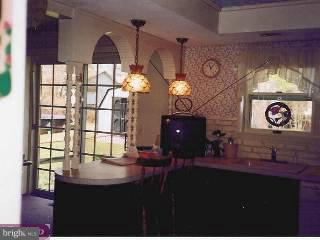 36 Fenway Road Hamilton, NJ 08620 - Photo 2 of 3