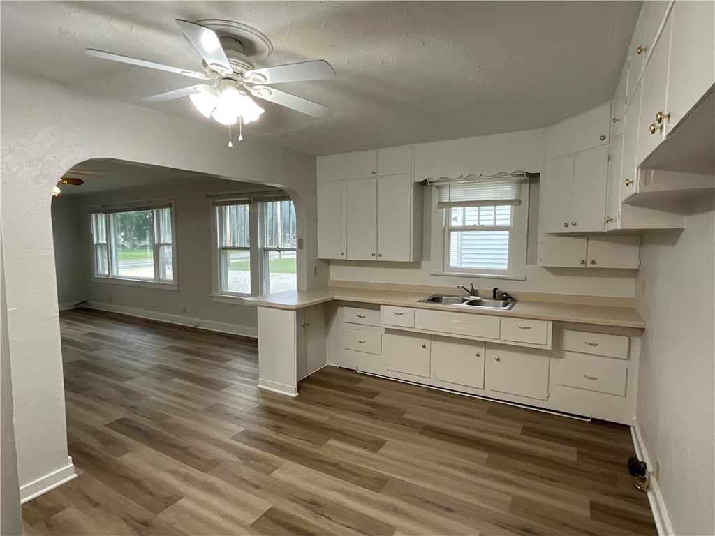 2400 North Raney Street Effingham, IL 62401 - Photo 10 of 25
