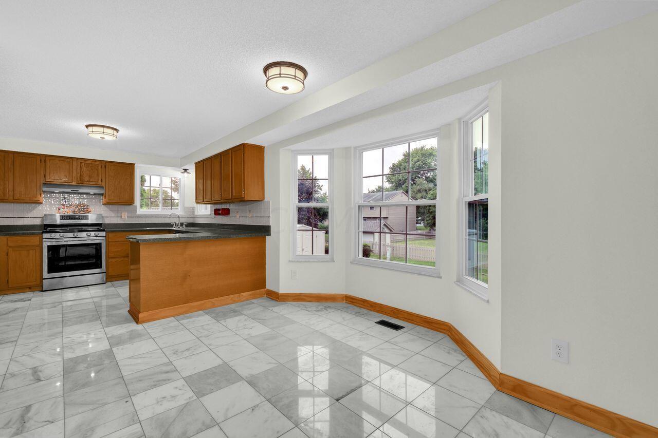12383 Harmon Road Pickerington, OH 43147 - Photo 10 of 36 H