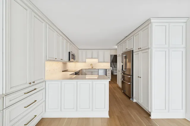 $1,025,000 | 1500 Sheridan Road, Unit 1K, Wilmette, IL 60091