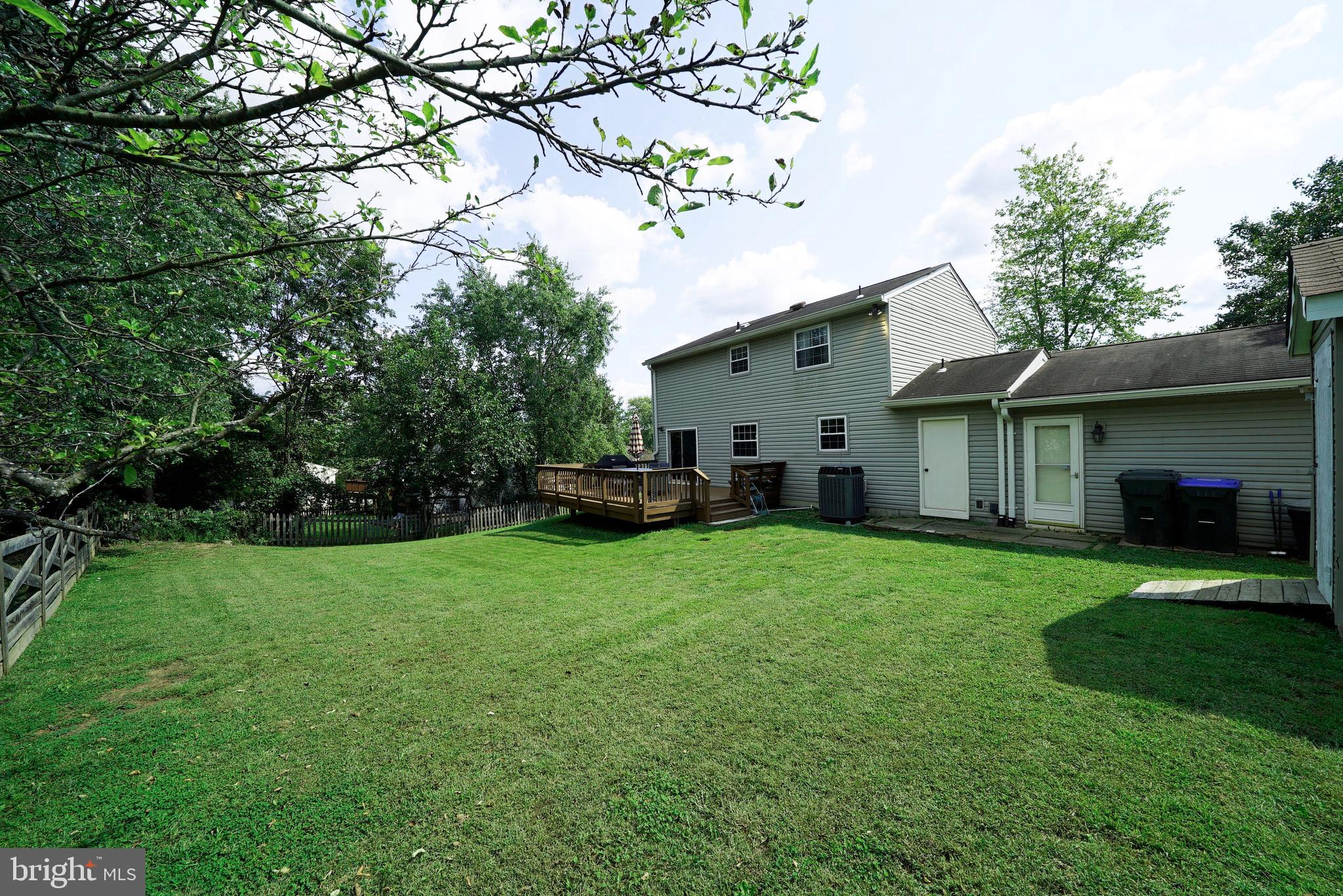 4424 Cub Run Road Chantilly, VA 20151 - Photo 4 of 30 a view of a house with backyard