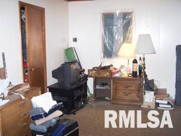 725 North America Road Harrisburg, IL 62946 - Photo 3 of 15 Gallery Image 3
