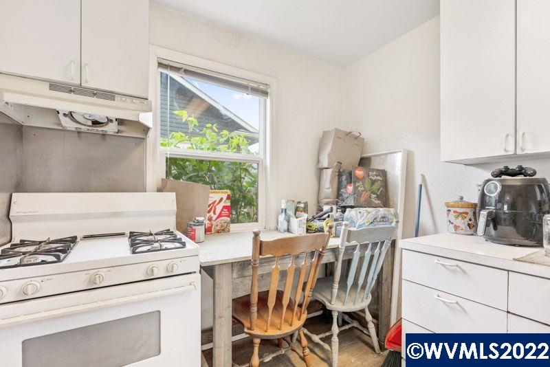 1114 Southwest Calapooia Street Albany, OR 97321 - Photo 7 of 40