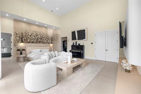 $5,985,000 | 14910 Southwest 16 Court, Fort Lauderdale, FL 33325