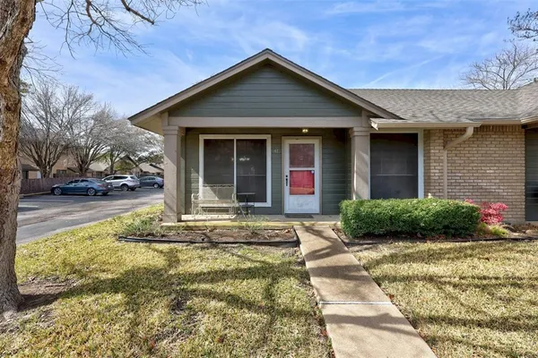 $1,395 | 1015 East Yager Lane, Unit 41, Austin, TX 78753