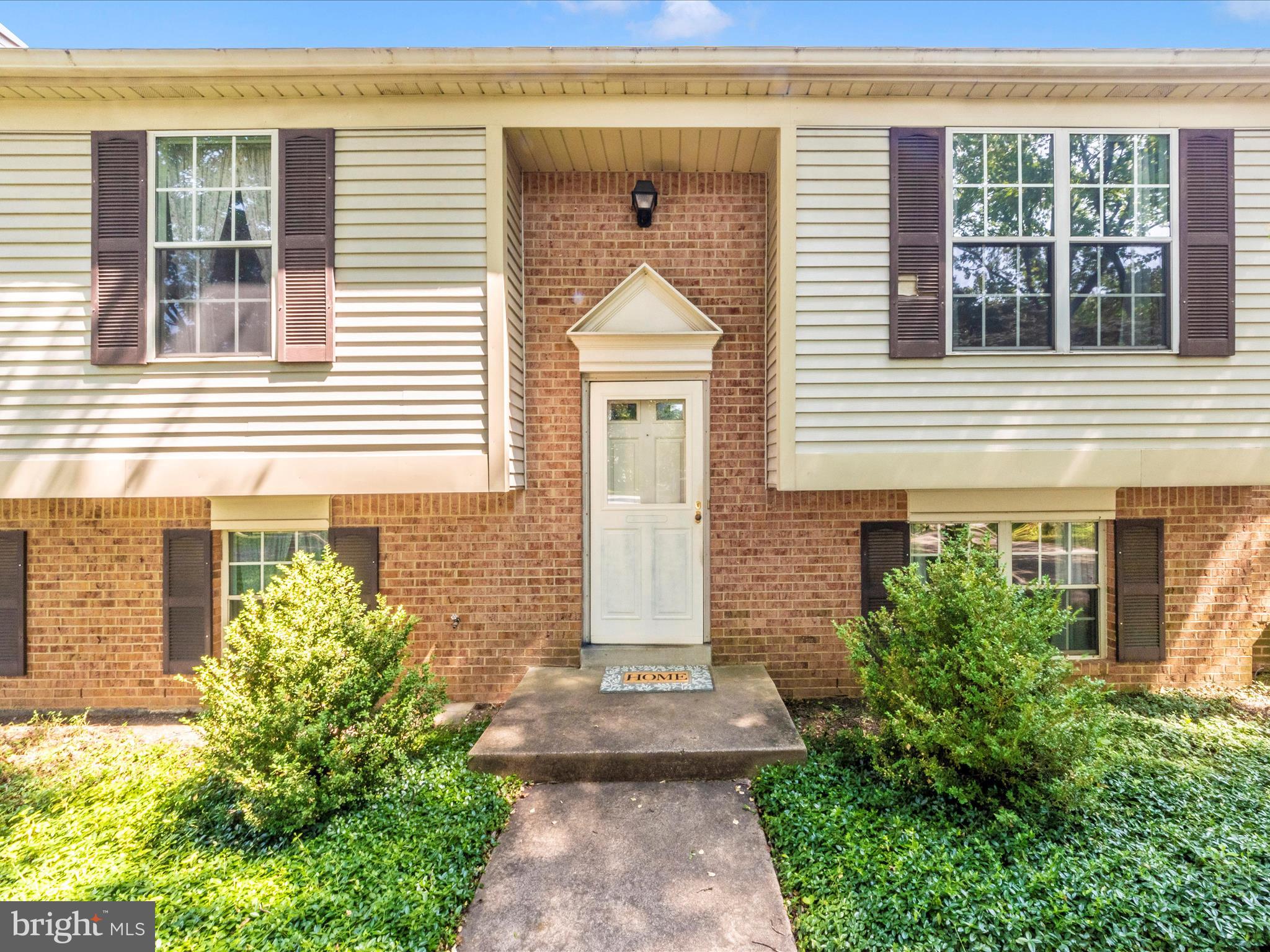7250 Single Wheel Path Columbia, MD 21046 - Photo 1 of 34 5 Bedrooms, 2 full Baths on a quiet cul de sac