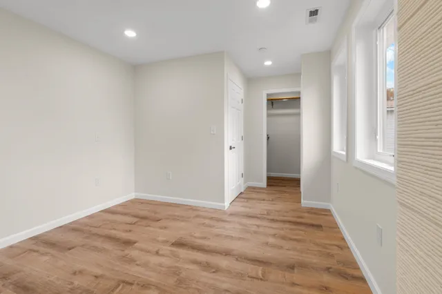 $720,000 | 32 Jane Street, Manchester, NH 03104