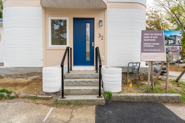 $720,000 | 32 Jane Street, Manchester, NH 03104