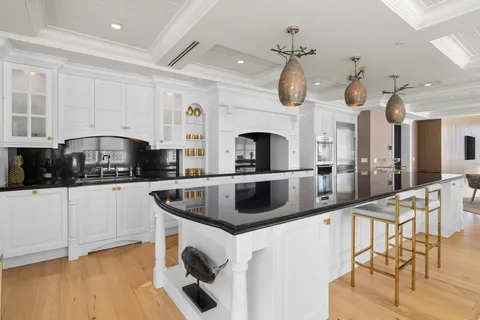 $2,950,000 | 350 Southeast 2nd Street, Unit GPH10, Fort Lauderdale, FL 33301