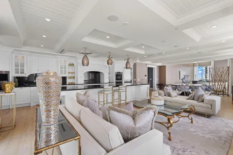 $2,950,000 | 350 Southeast 2nd Street, Unit GPH10, Fort Lauderdale, FL 33301