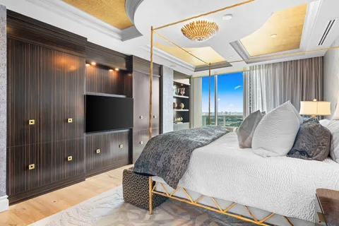 $2,950,000 | 350 Southeast 2nd Street, Unit GPH10, Fort Lauderdale, FL 33301