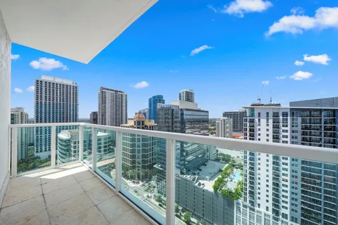 $2,950,000 | 350 Southeast 2nd Street, Unit GPH10, Fort Lauderdale, FL 33301