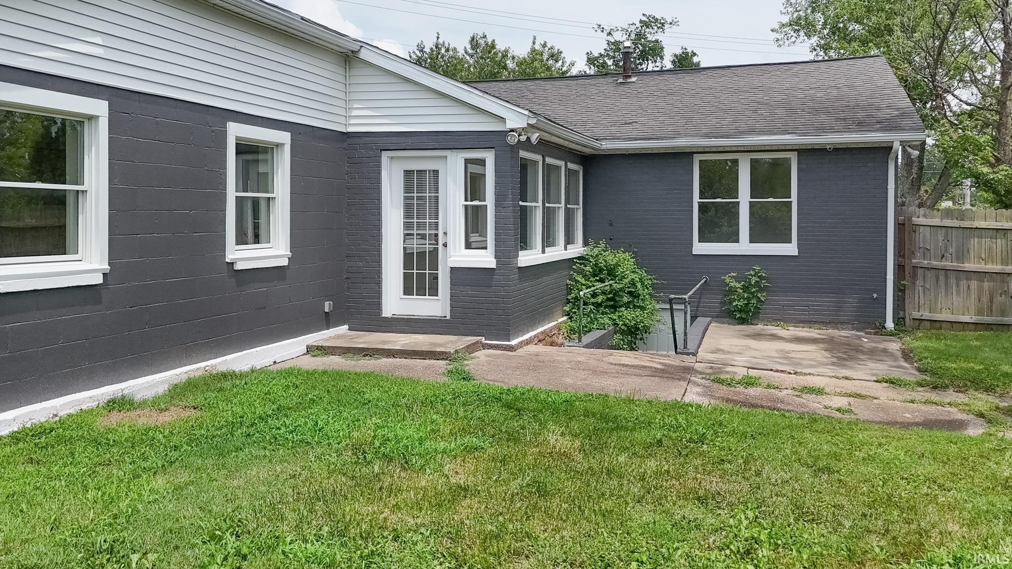 3524 Kratzville Road Evansville, IN 47710 - Photo 24 of 37
