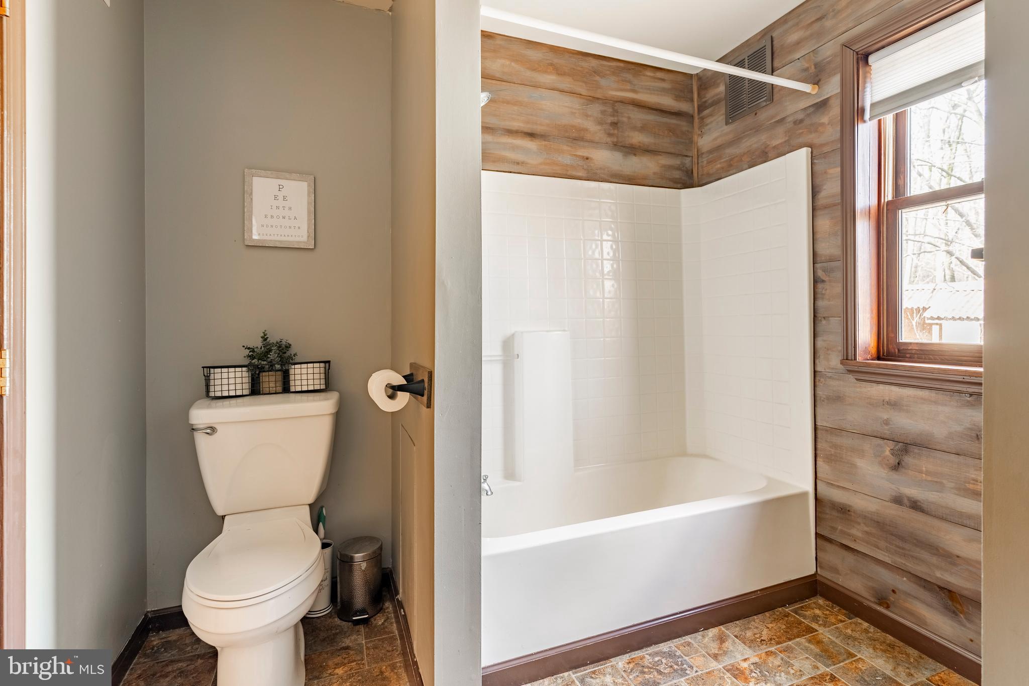 755 Sportsman Road Denver, PA 17517 - Photo 53 of 77 a bathroom with a toilet and a bathtub