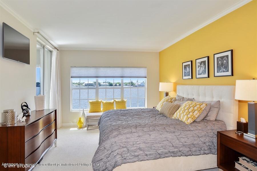 2160 Ibis Isle Road, Unit 7 Palm Beach, FL 33480 - Photo 5 of 8 2160IbisIsleDr7_vht_viewer_14