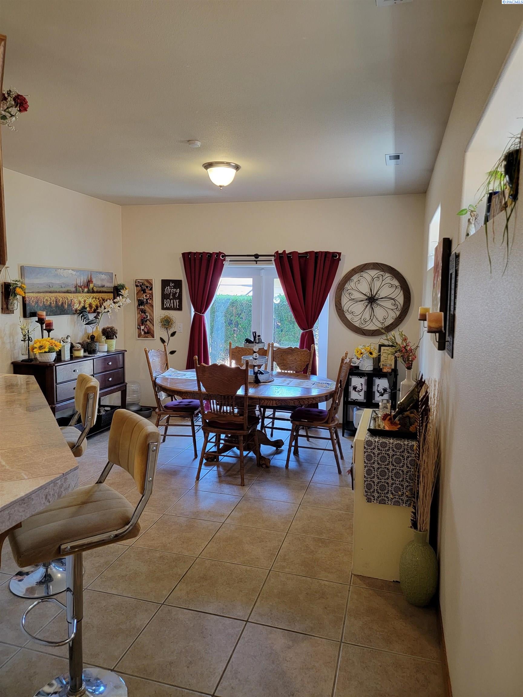 161 Keene Road Richland, WA 99352 - Photo 4 of 43 Gallery Image 4