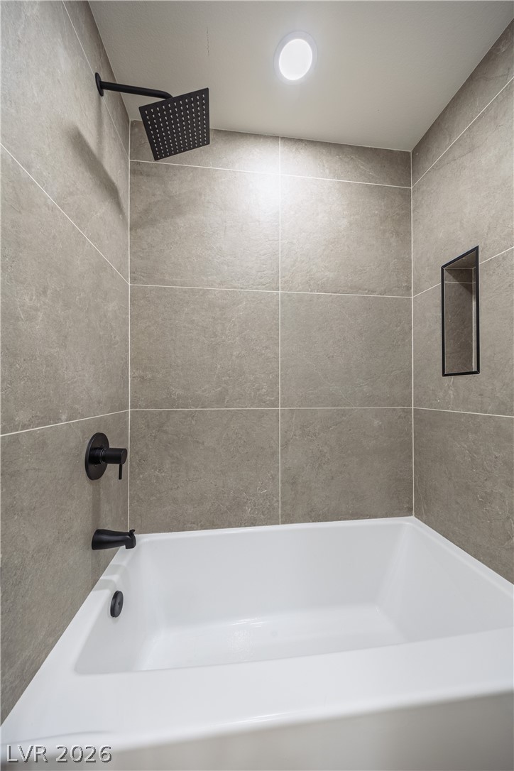 8800 Lusso Las Vegas, NV 89134 - Photo 71 of 85 Bathroom with shower / tub combination