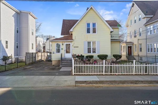 $315,000 | 160 Springdale Avenue, Meriden, CT 06451