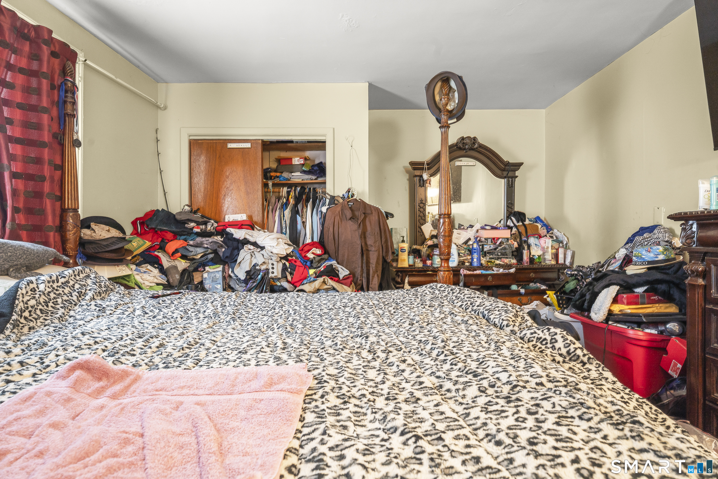 160 Springdale Avenue Meriden, CT 06451 - Photo 11 of 19 a view of a room with gym equipment