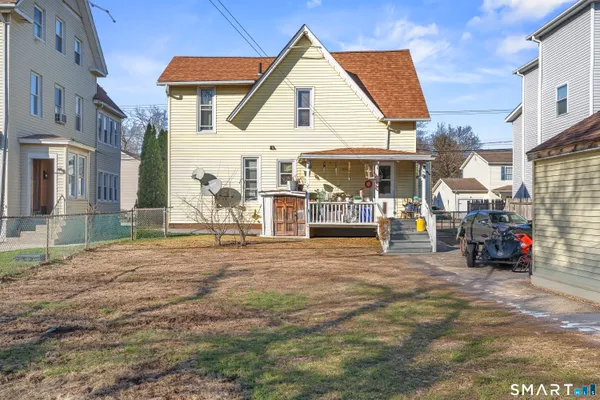 $315,000 | 160 Springdale Avenue, Meriden, CT 06451