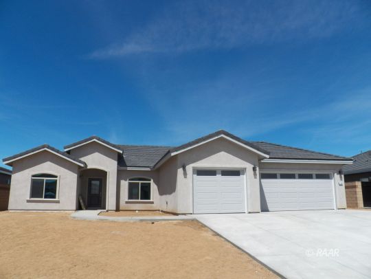 124 Rainshadow Court Ridgecrest, CA 93555 - Photo 1 of 20 Gallery Image 1