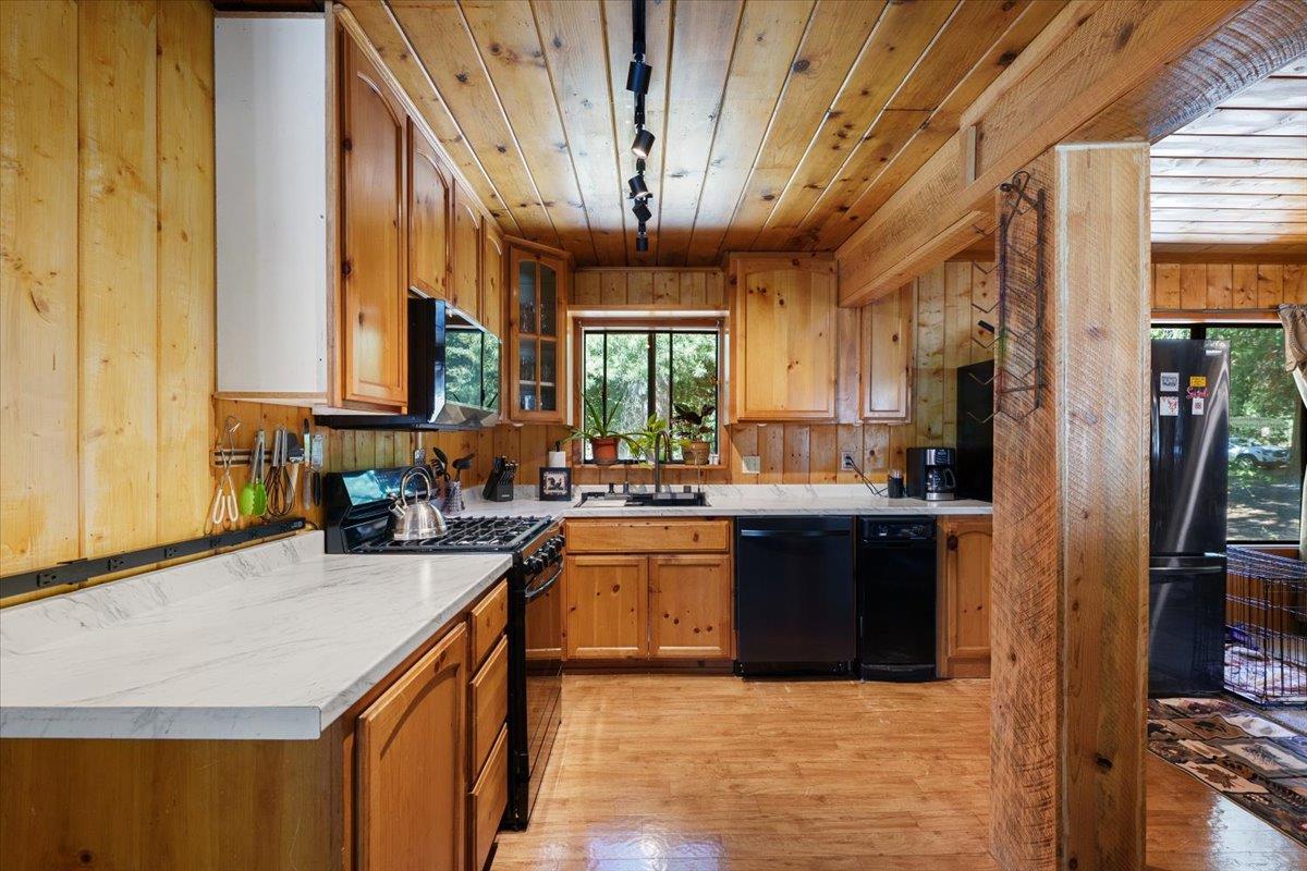 1340 Paymaster Mine Road Georgetown, CA 95634 - Photo 9 of 42 Gallery Image 9