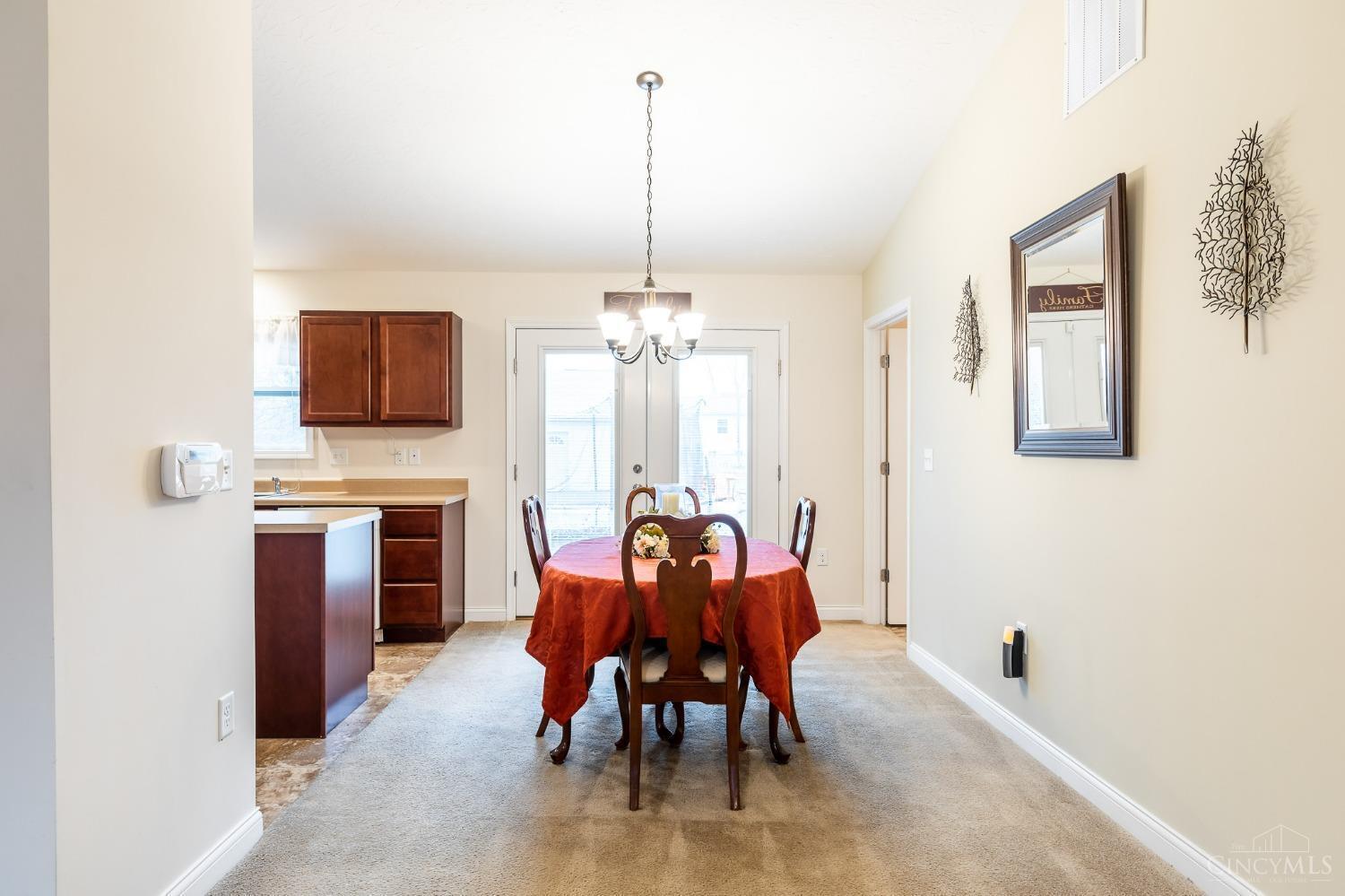 9725 Conklin Road Blue Ash, OH 45242 - Photo 11 of 34 Gallery Image 11