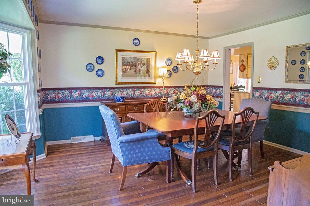 2020 Buttonwood Road Berwyn, PA 19312 - Photo 17 of 43