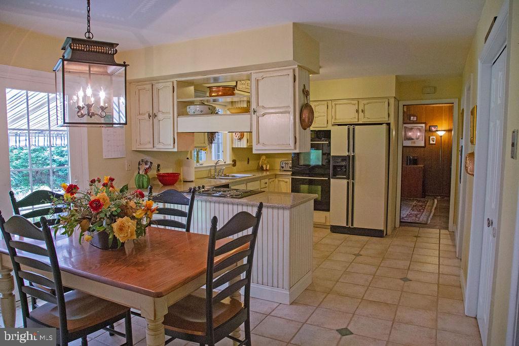 2020 Buttonwood Road Berwyn, PA 19312 - Photo 20 of 43