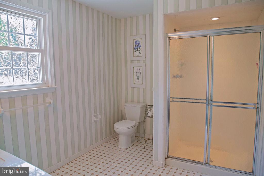2020 Buttonwood Road Berwyn, PA 19312 - Photo 27 of 43