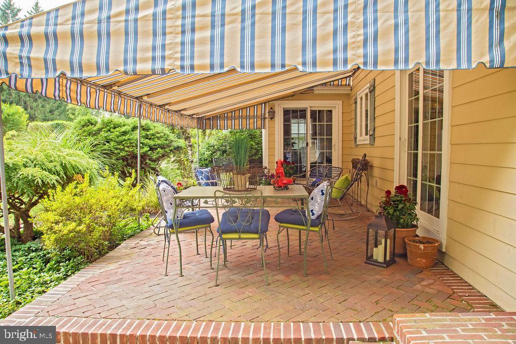 2020 Buttonwood Road Berwyn, PA 19312 - Photo 8 of 43