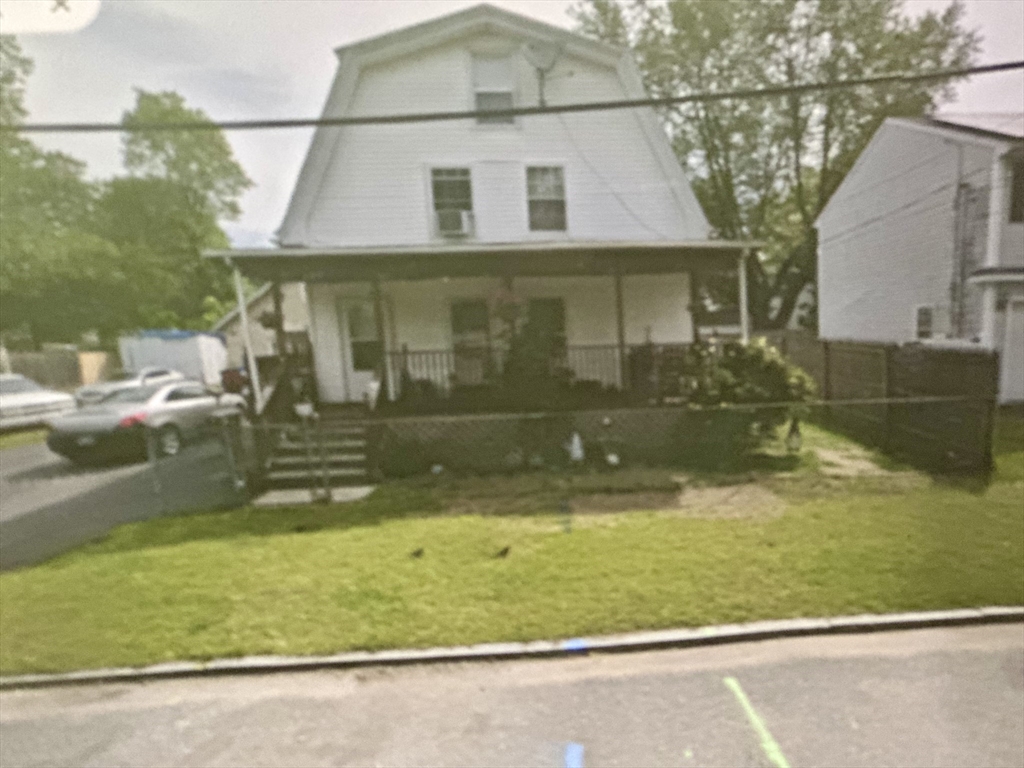 127 Elijah Street Springfield, MA 01109 - Photo 35 of 36