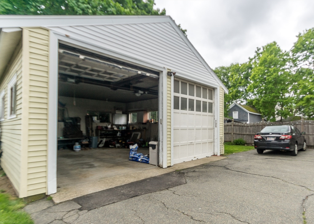 103 High Street, Unit 2 Waltham, MA 02453 - Photo 17 of 18