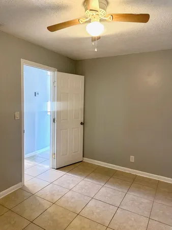 $1,900 | 9326 Sunrise Drive, Unit 9332, West Palm Beach, FL 33403