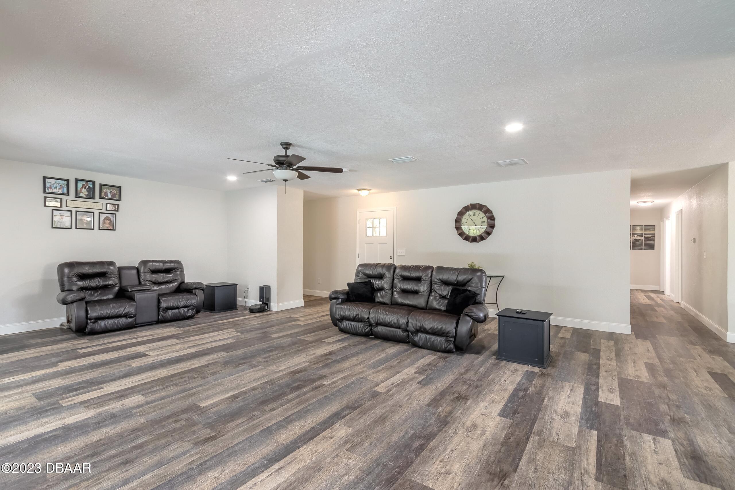 27 Walnut Lane Ormond Beach, FL 32174 - Photo 10 of 52 27-24