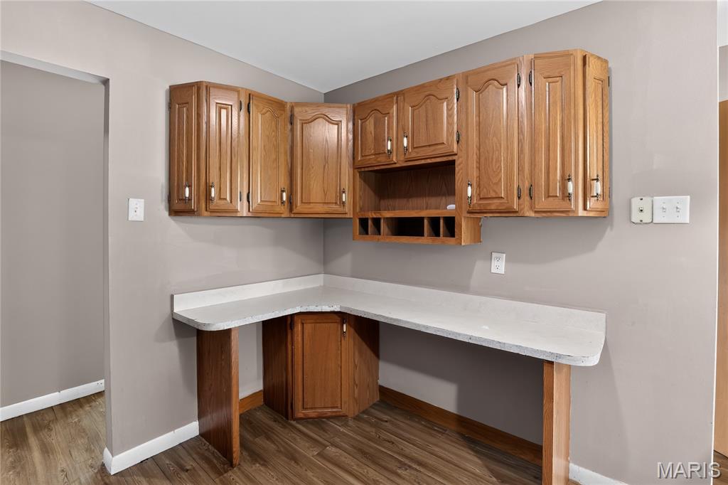 1027 Renshaw Drive Ferguson, MO 63135 - Photo 10 of 33