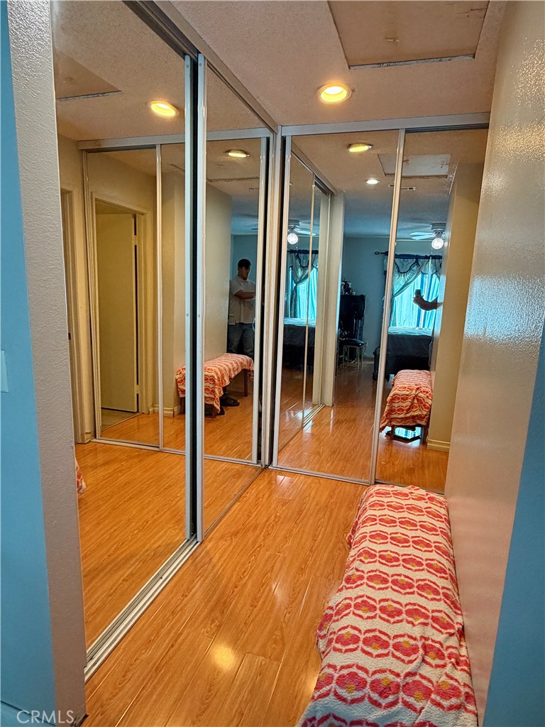 321 Red Cedar Place Perris, CA 92570 - Photo 14 of 21 a en suite bathroom with a tub and shower