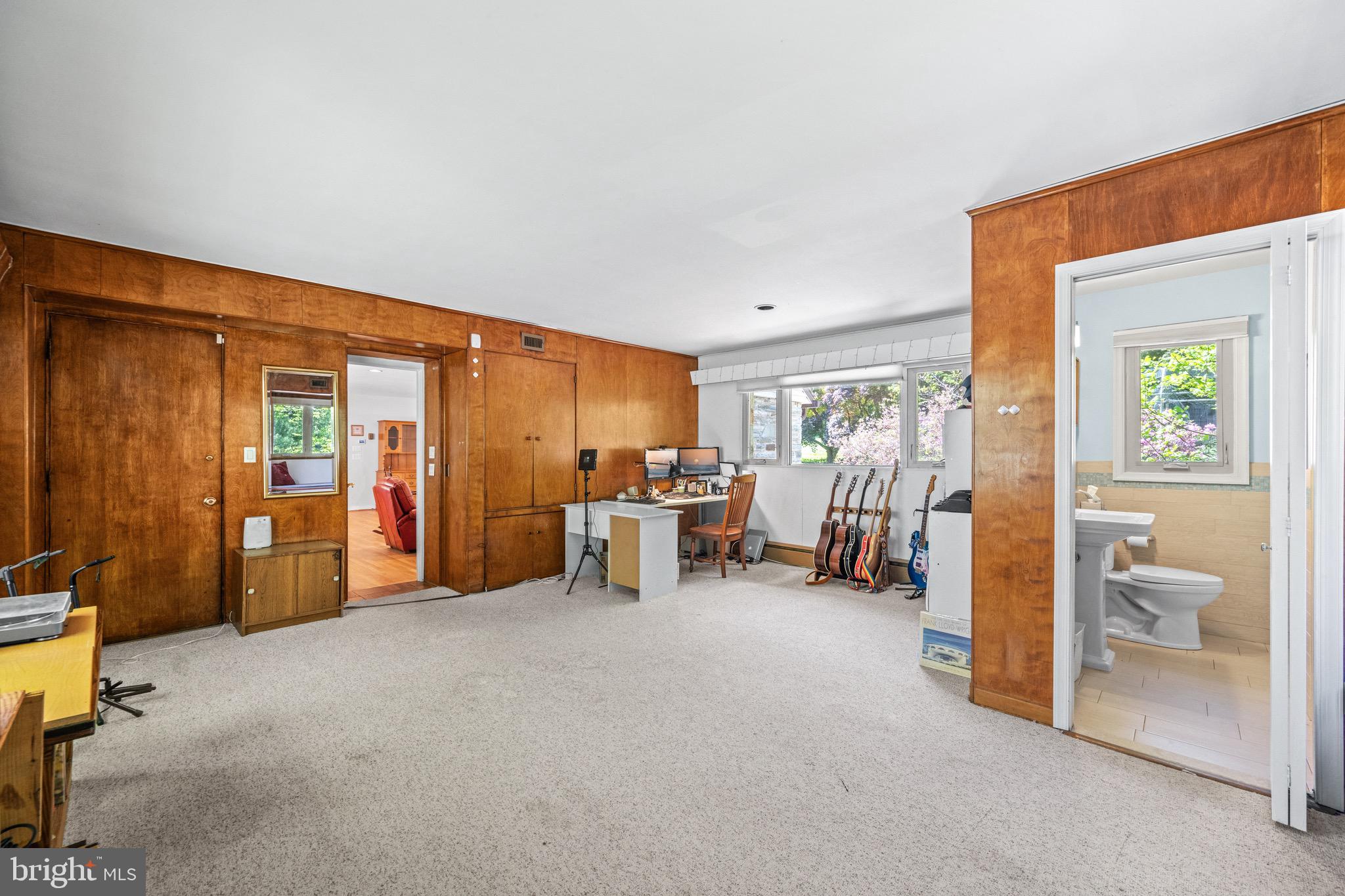 717 Hillen Road Baltimore, MD 21286 - Photo 25 of 61 Bedroom 2/office - main level with outside access